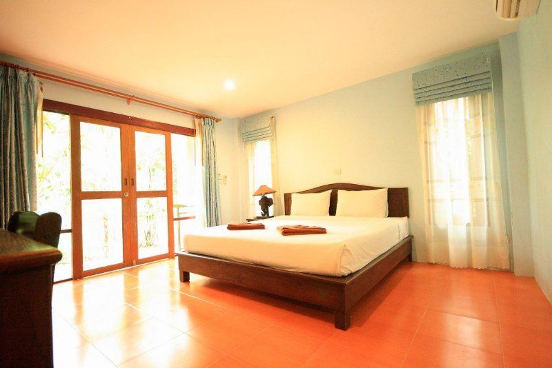 ホテル アオナン レイク サイド Ao Nang エクステリア 写真